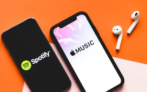 Apple Music czy Spotify - który serwis muzyczny jest lepszy dla Ciebie?